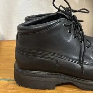Dr. Martens | Shoes | Dr Martens 9286 Black Leather Chukka  display picture 3